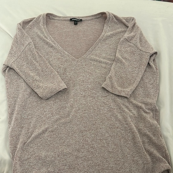 Express Tops - Express basic tee